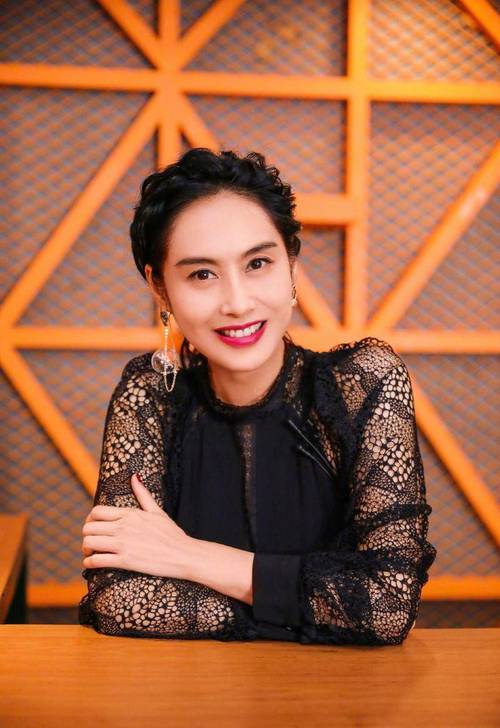 明星朱茵_朱茵娱乐节目_朱茵揭露娱乐圈