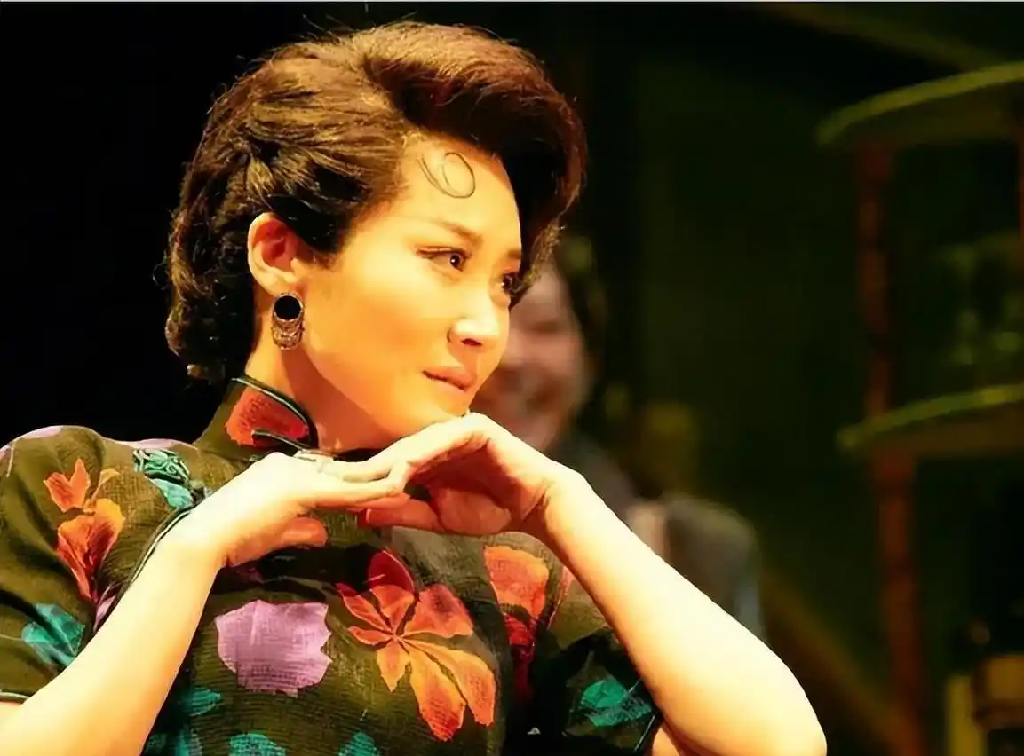 景甜郭晶晶刘亦菲朱珠许晴陈红_天生富贵相女星_旺夫面相的女明星